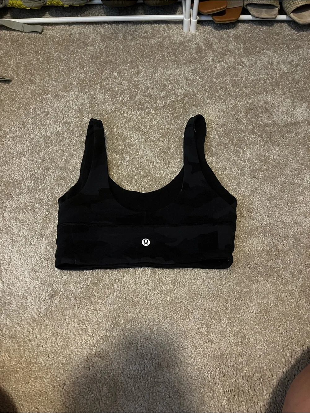 Lululemon reversible Black Camouflage Seamless Scoop Sports Bra